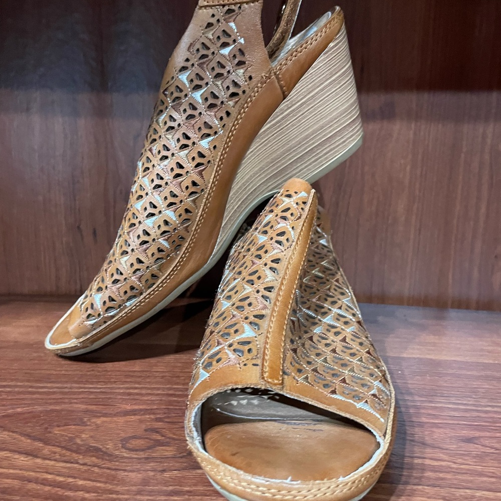 Pikolinos! ***END OF SEASON CLEARANCE ***